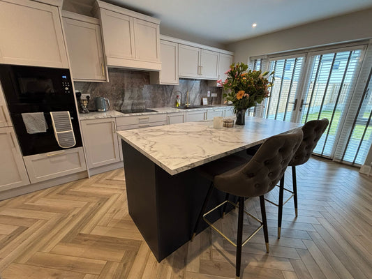 White Shaker Kitchen with Blank Island and Marble Worktop